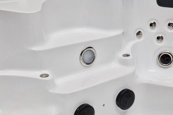 VBL-194 Jacuzzi Spa Bathtub - Image 5